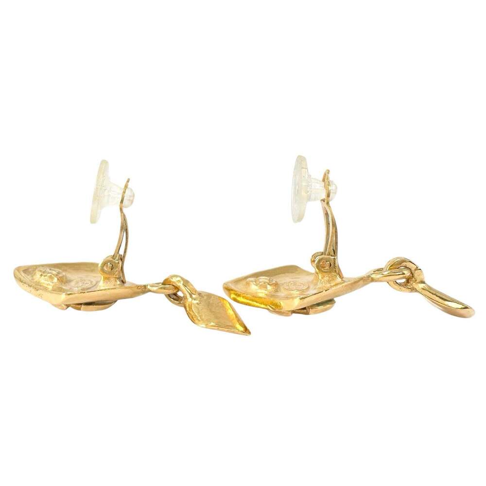 CHANEL Authentic Gold Earrings - Picture 4 of 7
